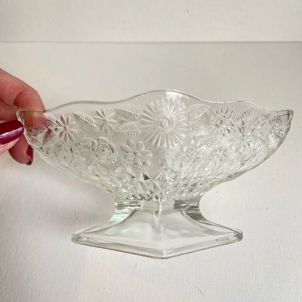 Indiana Glass Pineapple and Floral pattern clear vintage candy dish compote